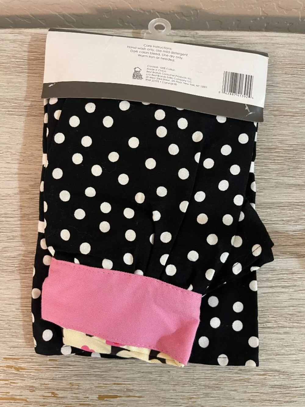 New Apron Black Pink Daisy Flower Dot One Size Gourmet Club